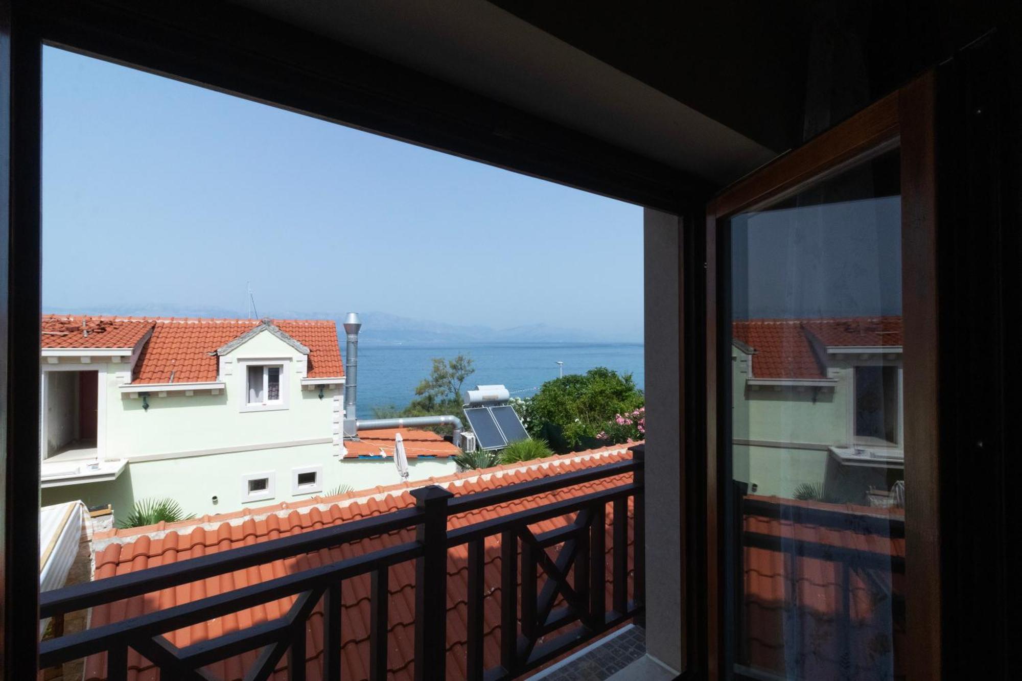 Taverna & Rooms Сутиван Экстерьер фото